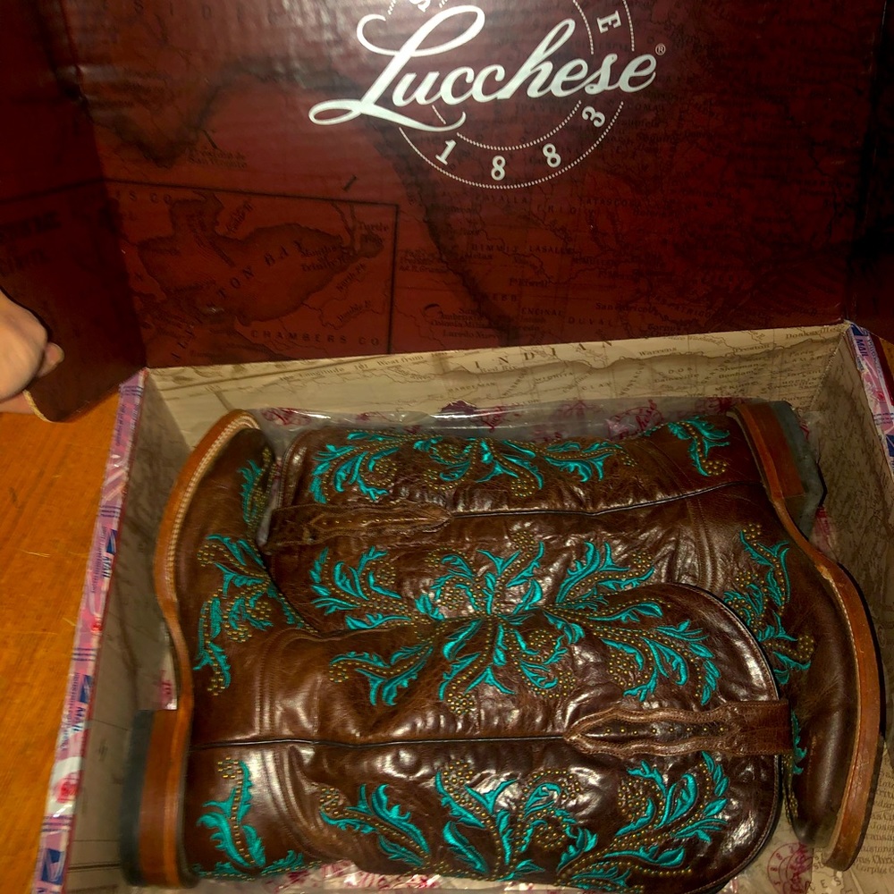 Lucchese Boots Brown and Turquoise Embroidery Leather Square Toe 8.5